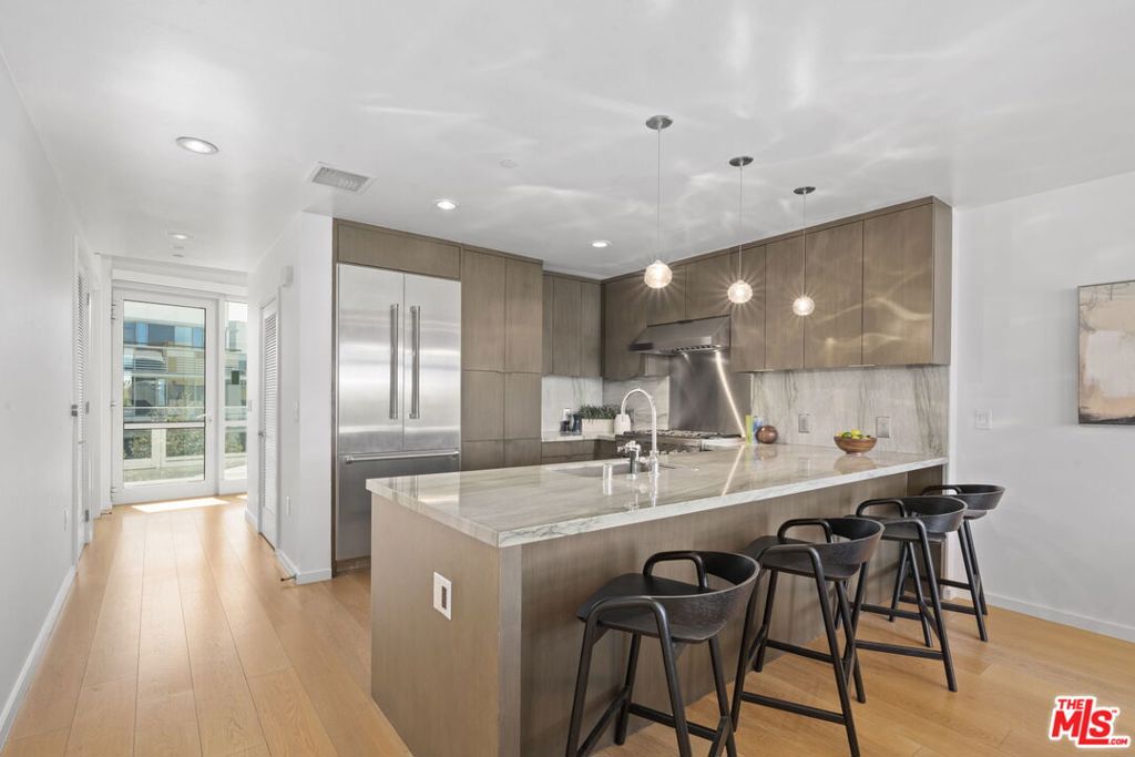 1705 Ocean Avenue 509