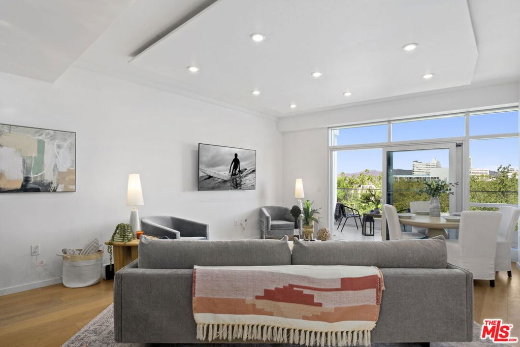 1705 Ocean Avenue 509