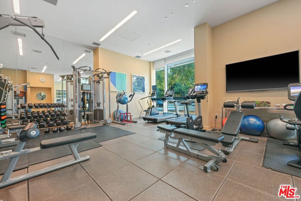 1705 Ocean Avenue 509