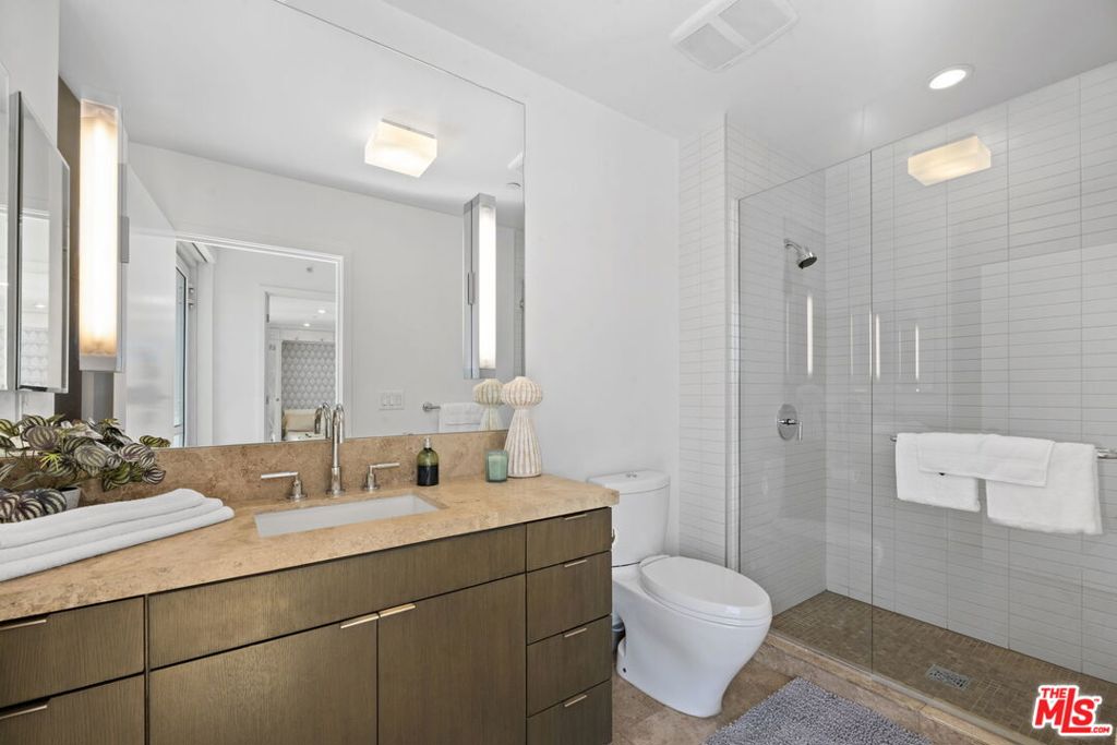 1705 Ocean Avenue 509