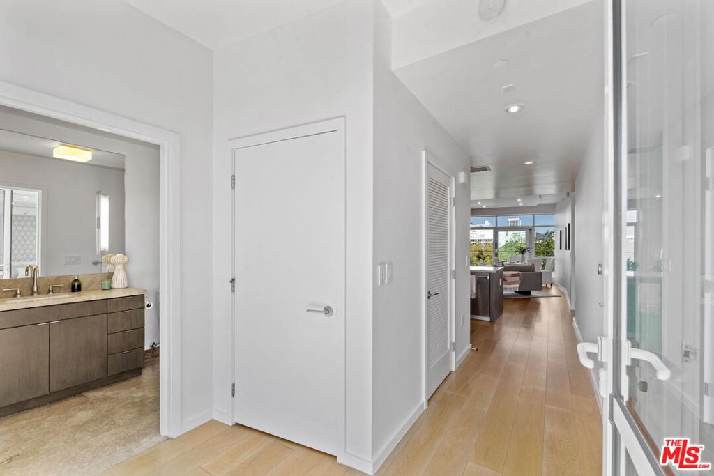 1705 Ocean Avenue 509