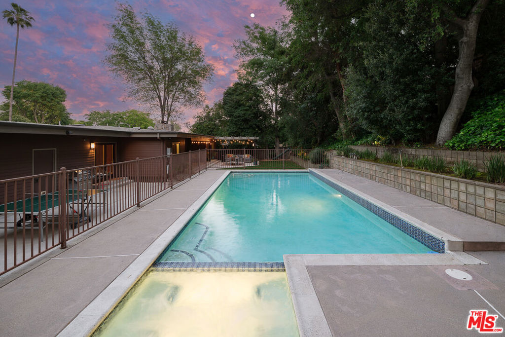 1530 Lancashire Street