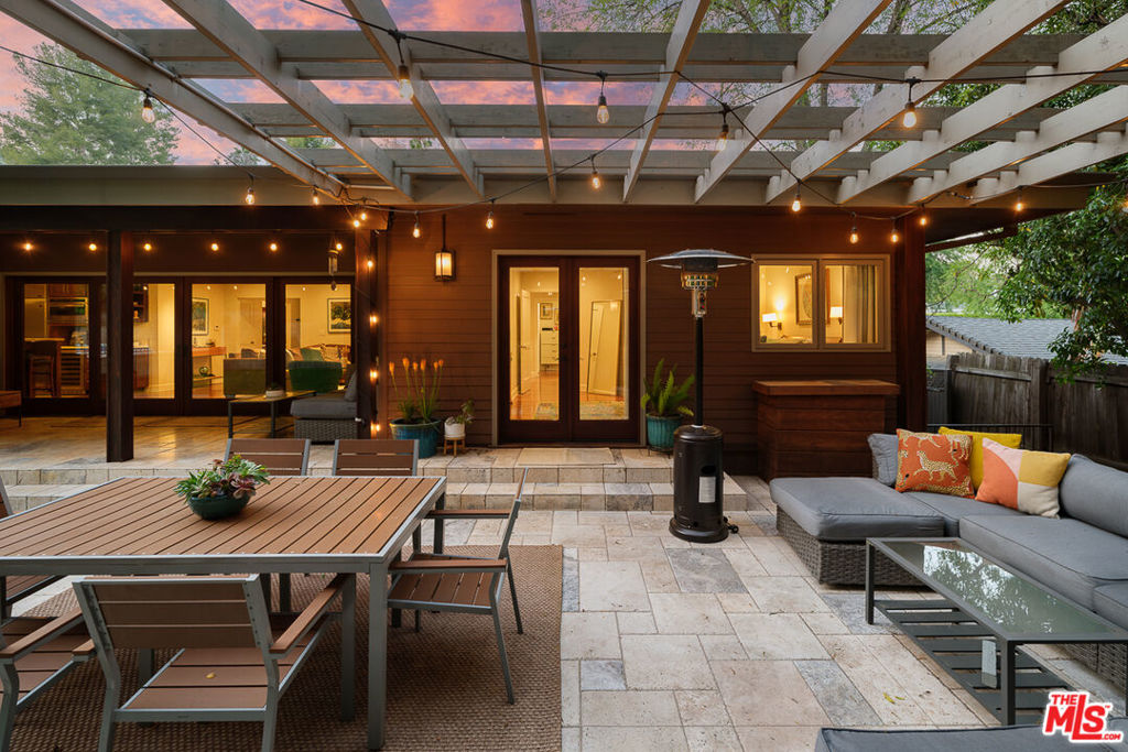 1530 Lancashire Street