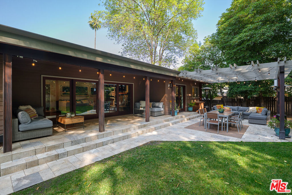 1530 Lancashire Street