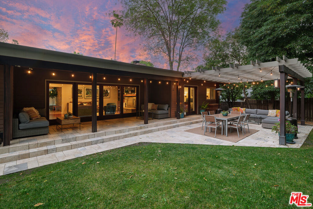 1530 Lancashire Street