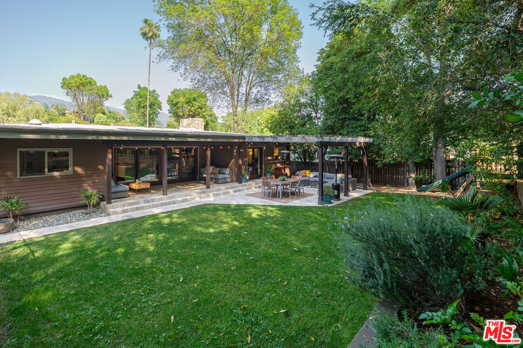 1530 Lancashire Street