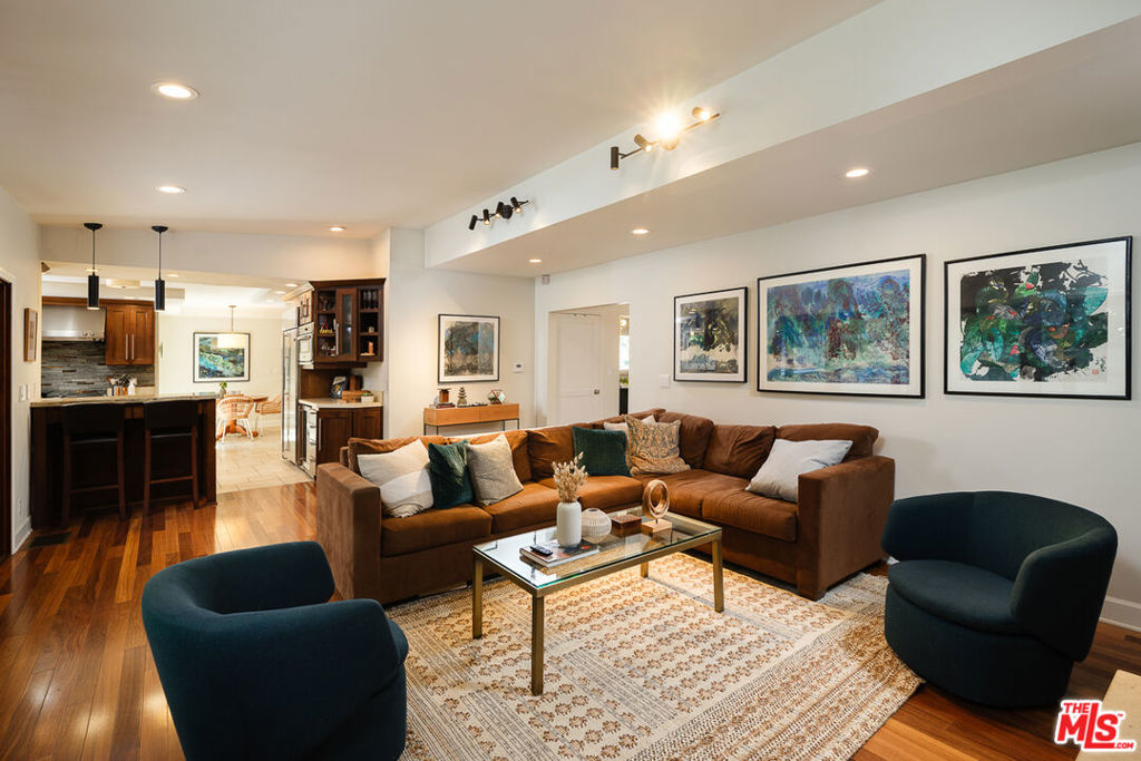 1530 Lancashire Street