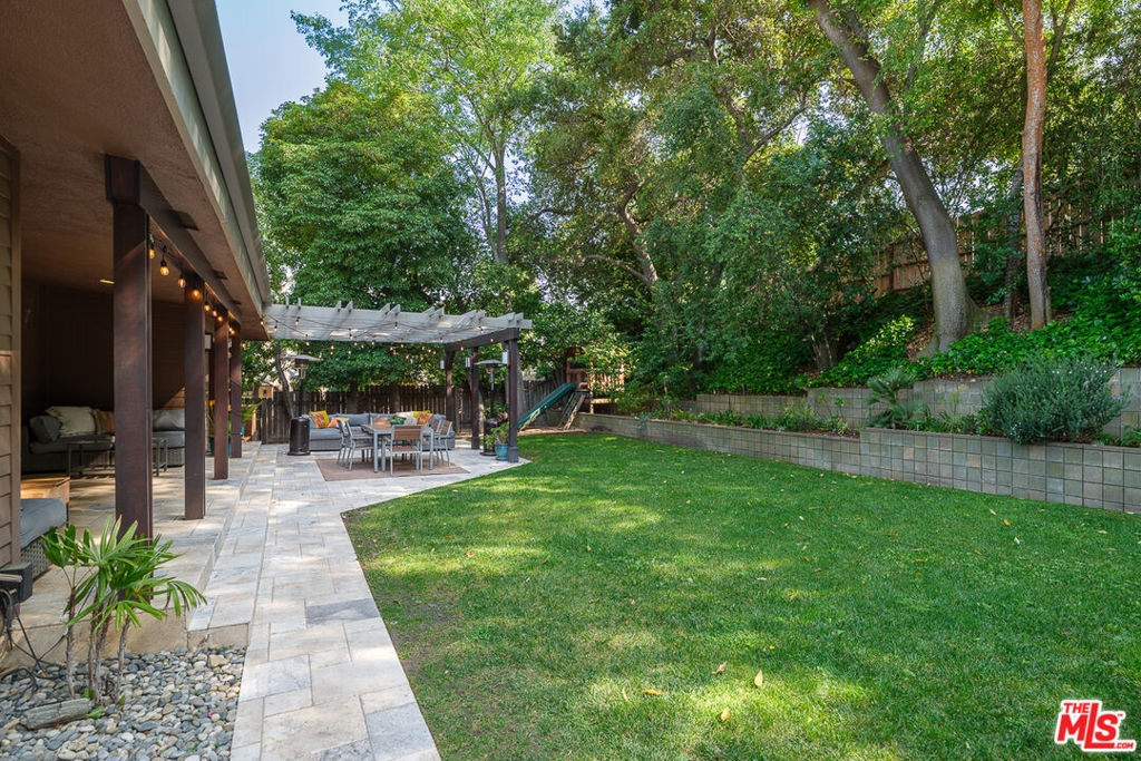 1530 Lancashire Street