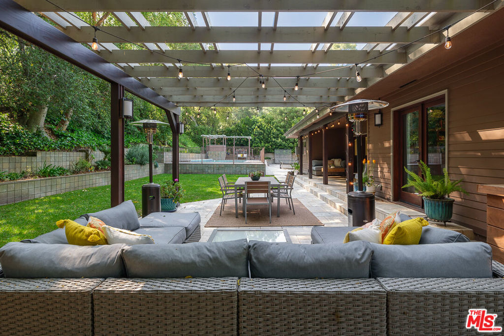 1530 Lancashire Street