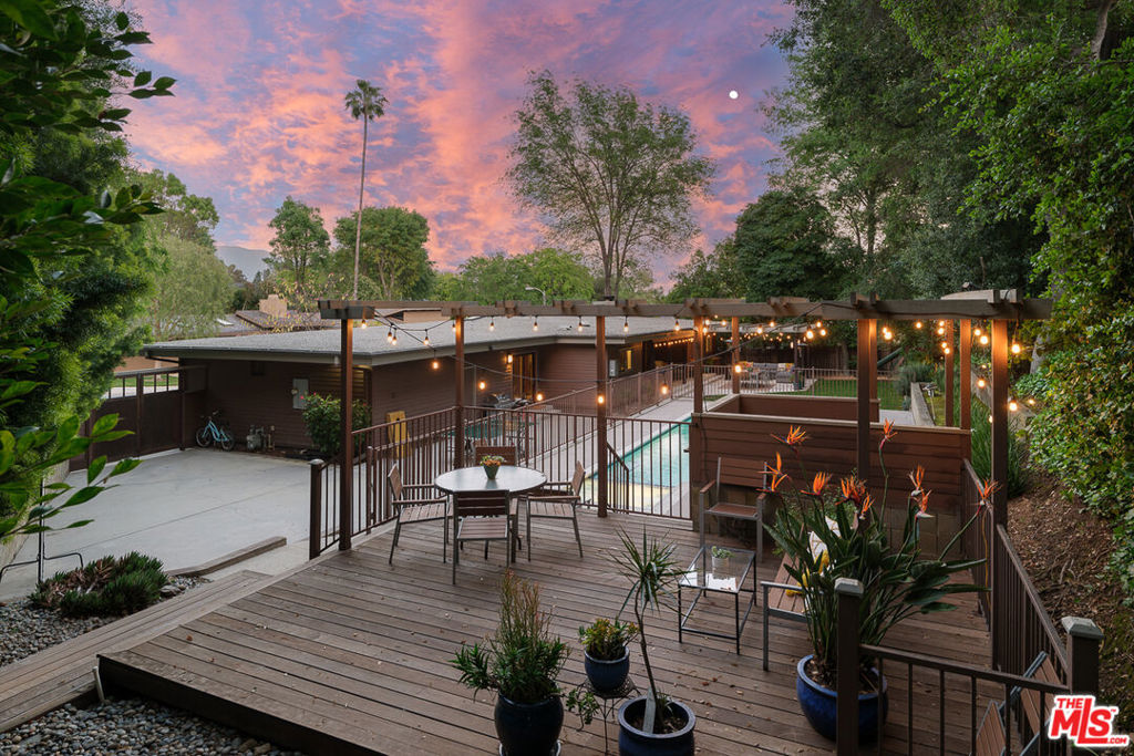 1530 Lancashire Street