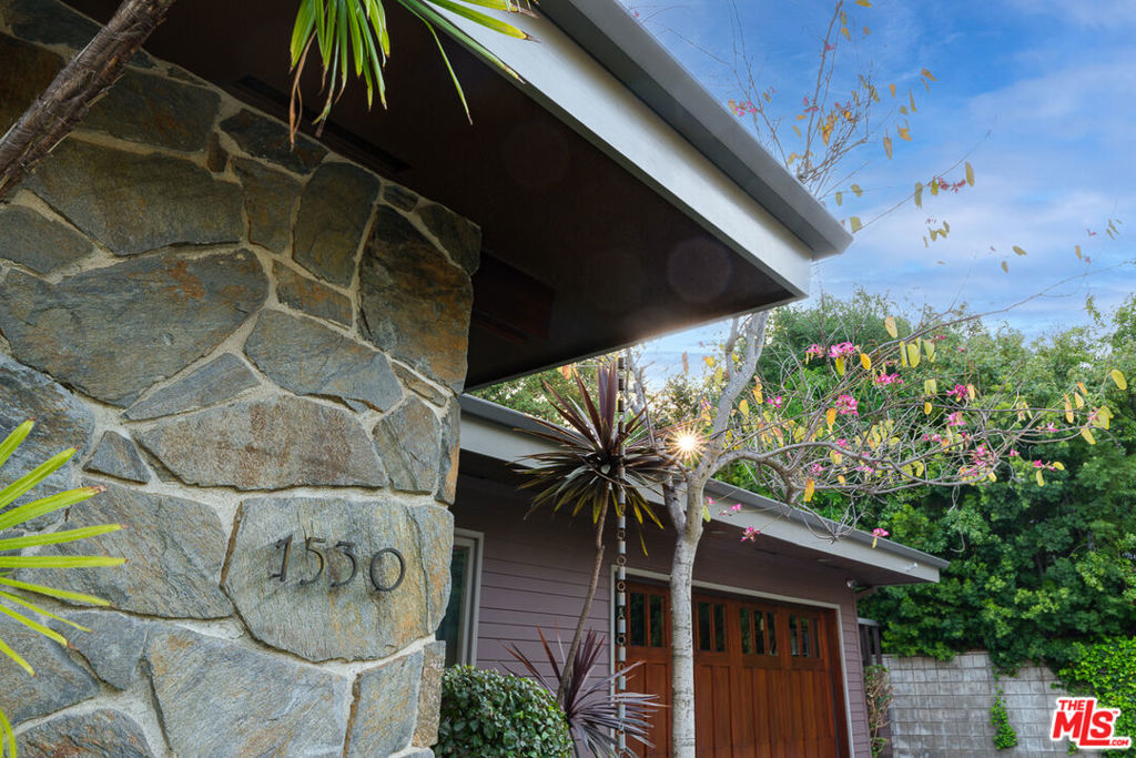 1530 Lancashire Street