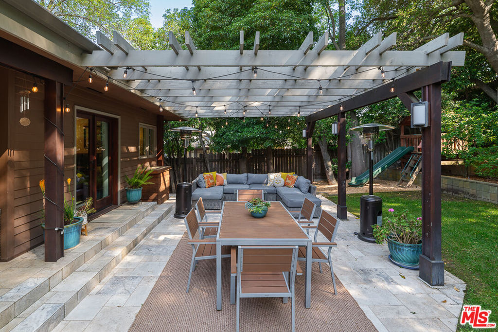 1530 Lancashire Street