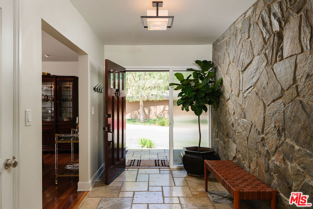 1530 Lancashire Street