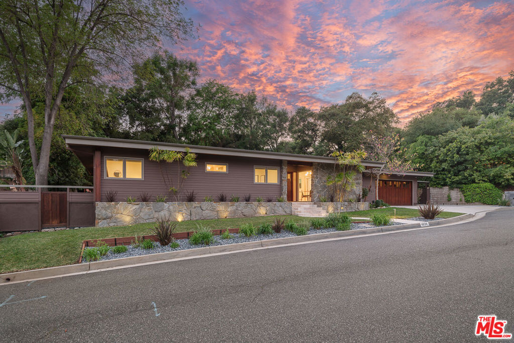 1530 Lancashire Street