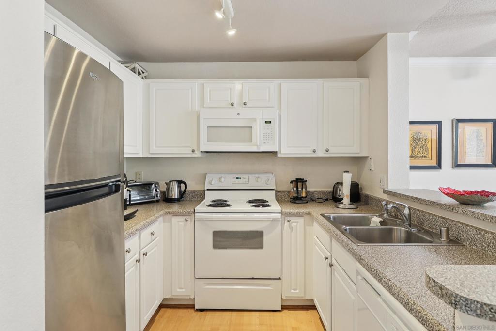 3520 Lebon Dr. 5223