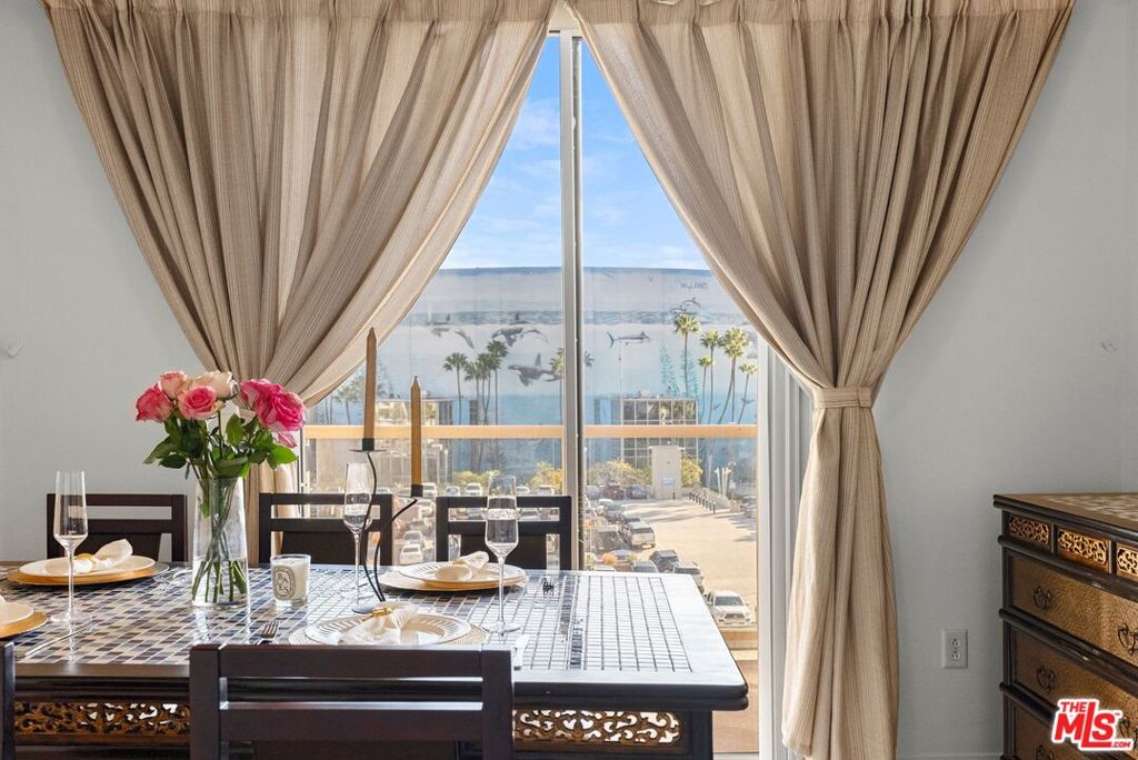 388 E Ocean Boulevard 408