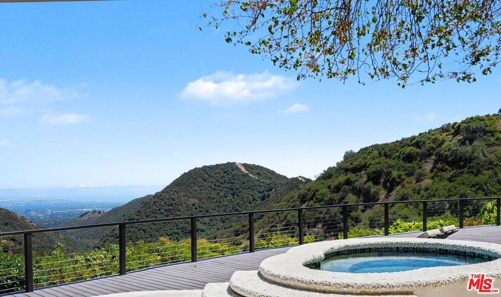 12608 Promontory Road