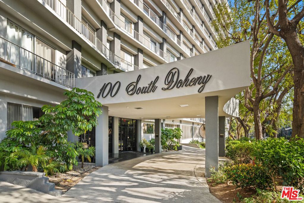 100 S Doheny Drive 514