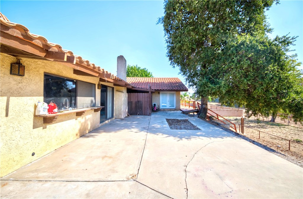 6688 Orangewood Road