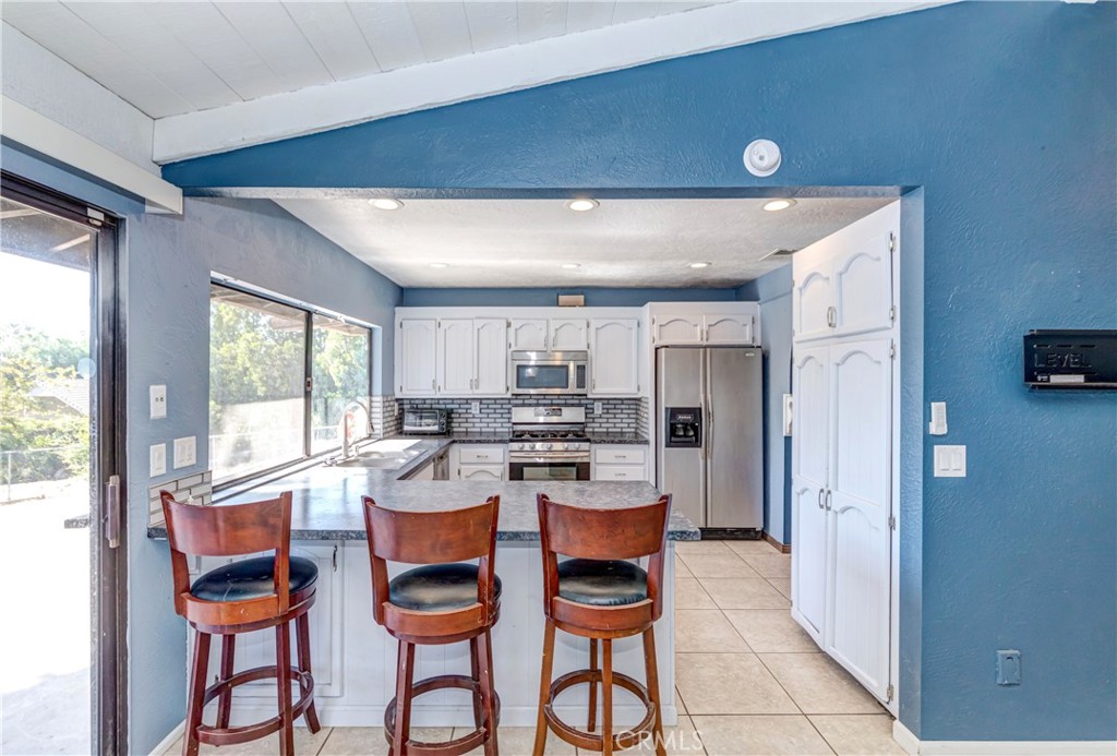 6688 Orangewood Road