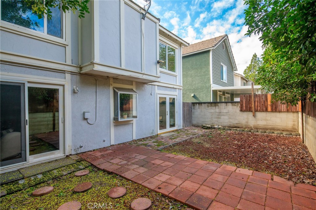 10140 Shinon Drive