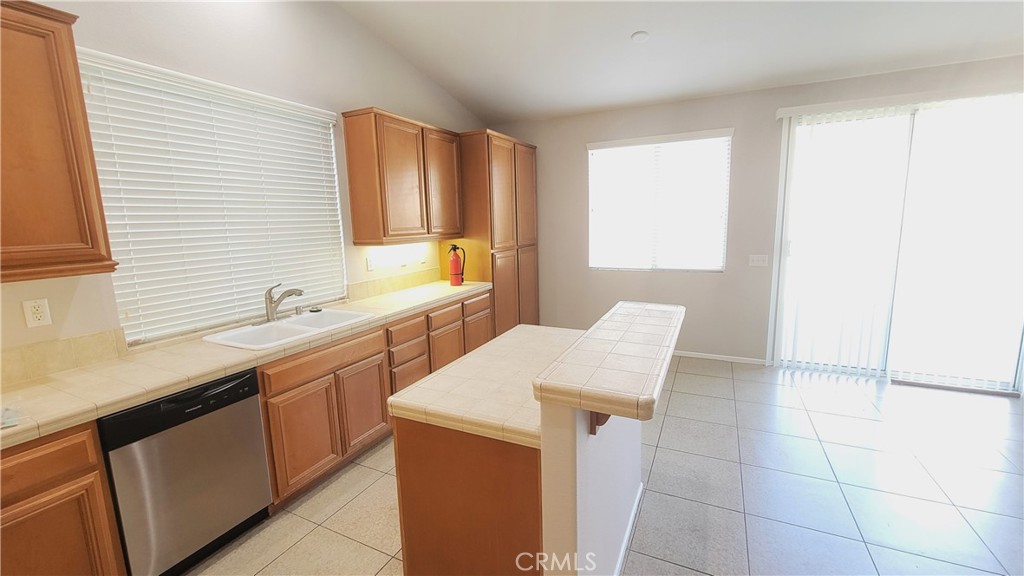 24520 Dunlavy Court