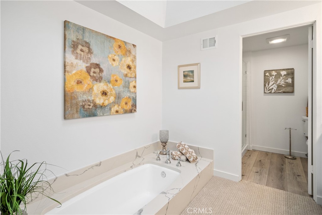 435 Fairview Avenue 7