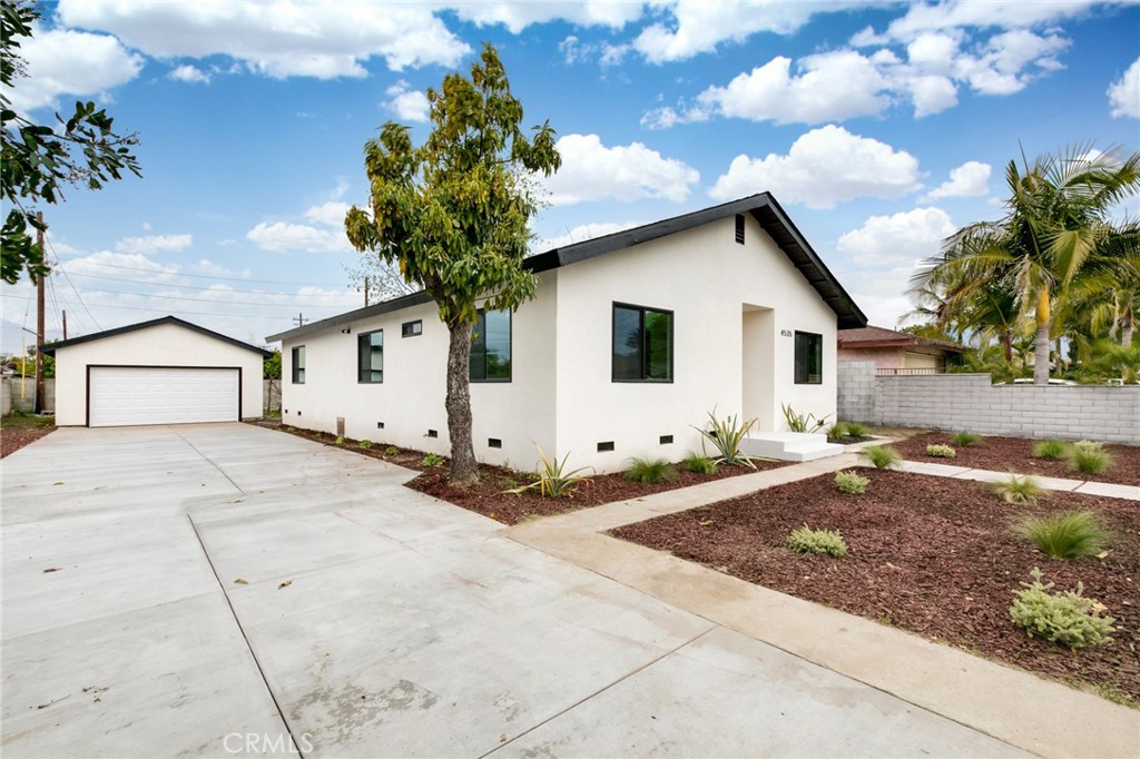 4535 Monterey Avenue
