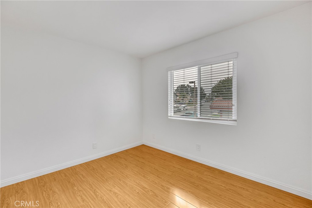 12 Old Wood Road