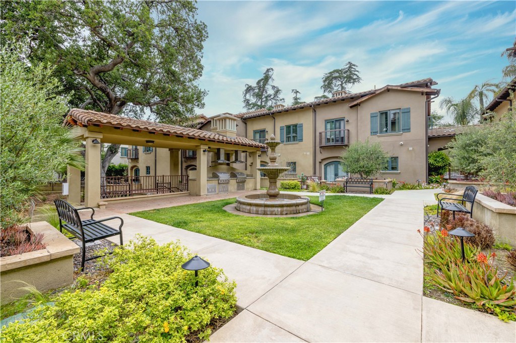 168 S Sierra Madre Boulevard 206