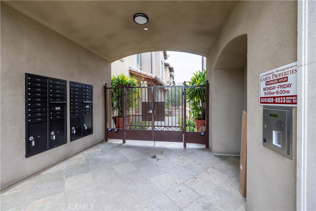 168 S Sierra Madre Boulevard 206