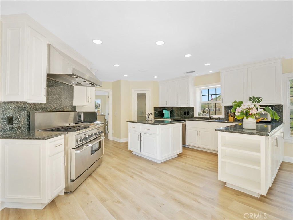 39497 Calle De Suenos