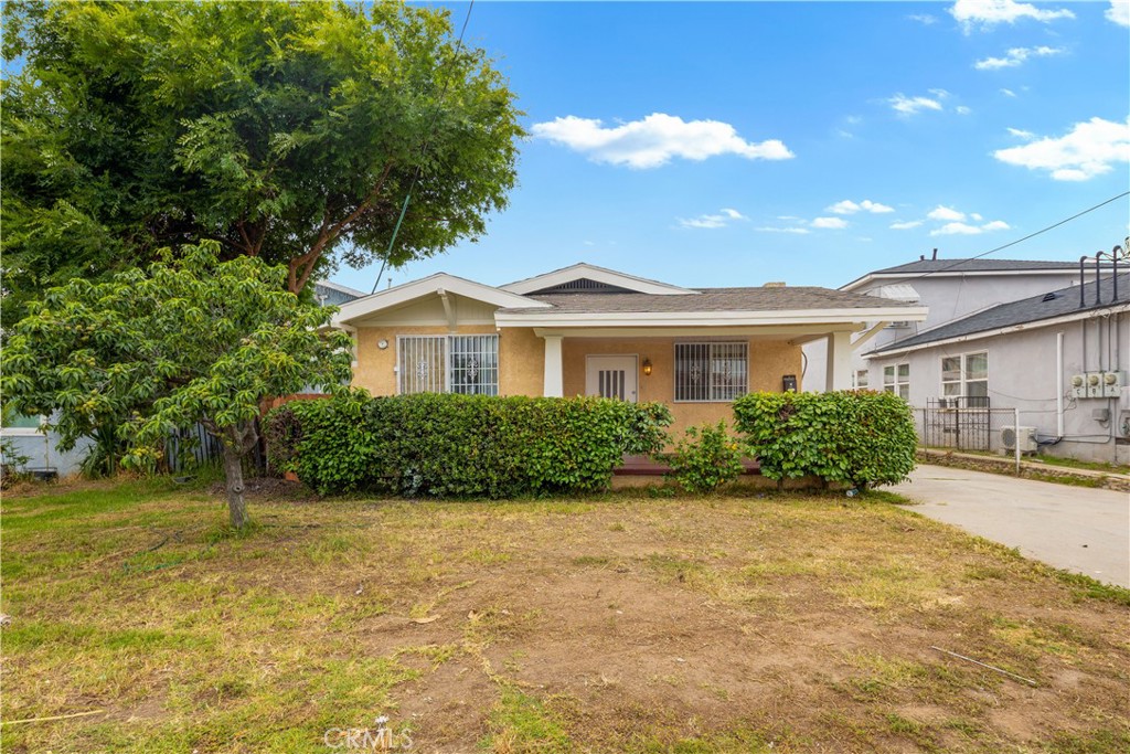 915 South Atlantic Boulevard