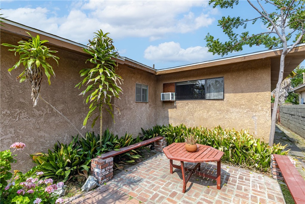 2422 Delta Avenue