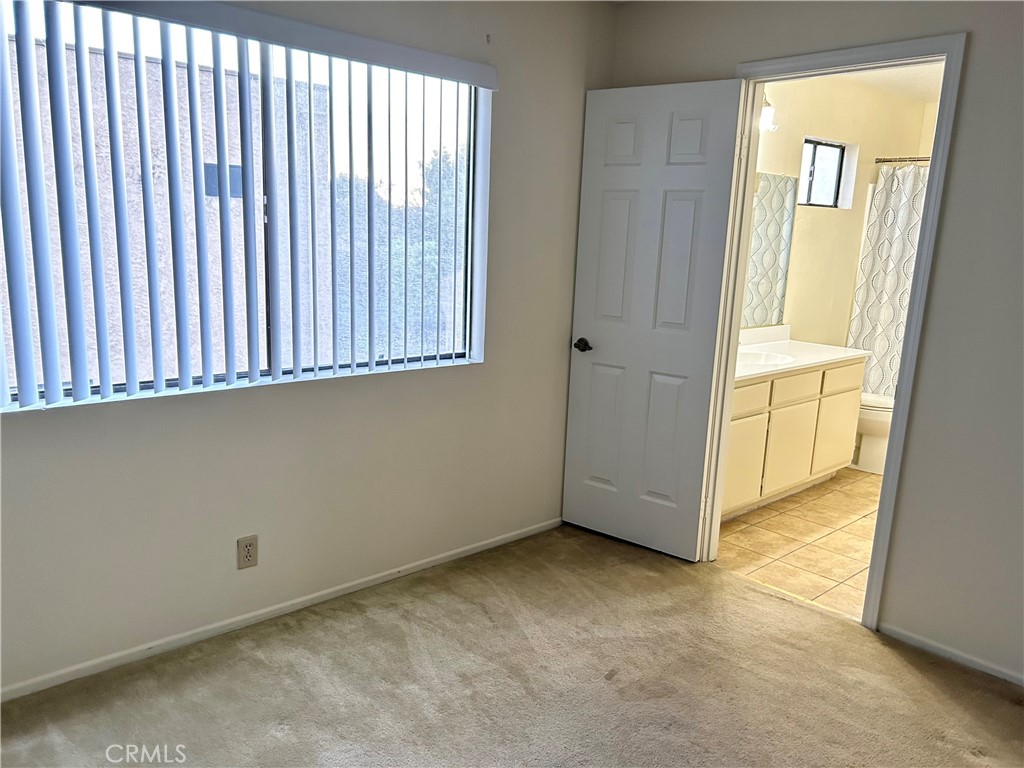 910 Michelle Court