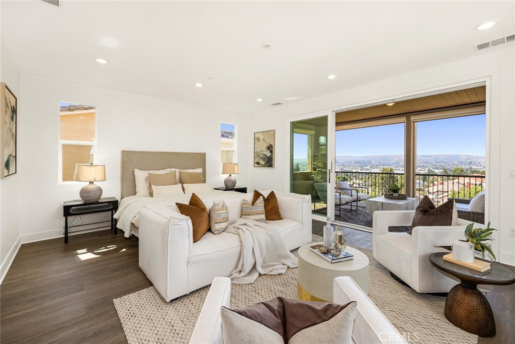 1631 Golden Path Lane