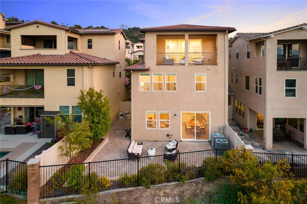 1631 Golden Path Lane