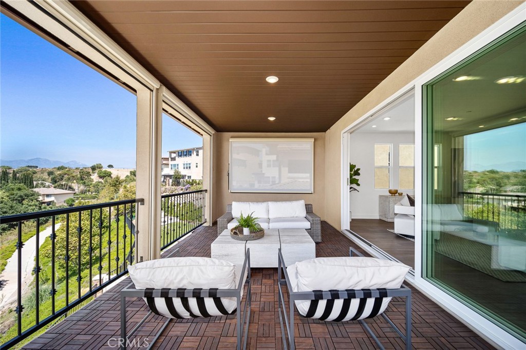 1631 Golden Path Lane