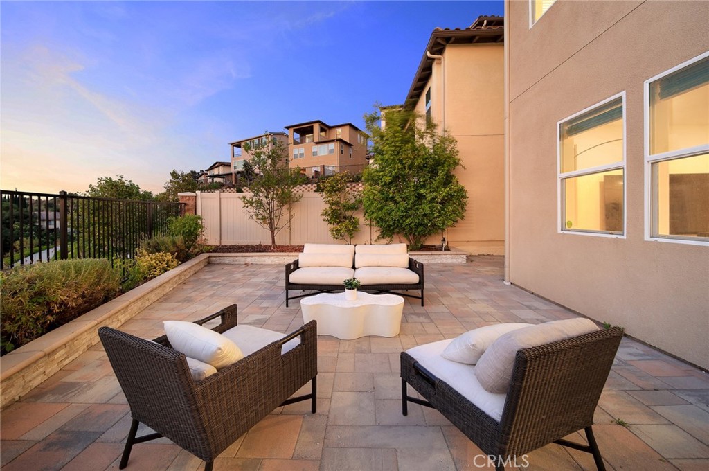 1631 Golden Path Lane