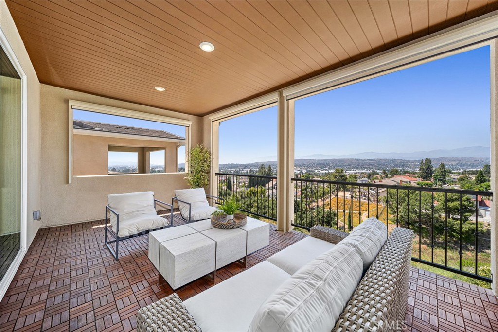 1631 Golden Path Lane