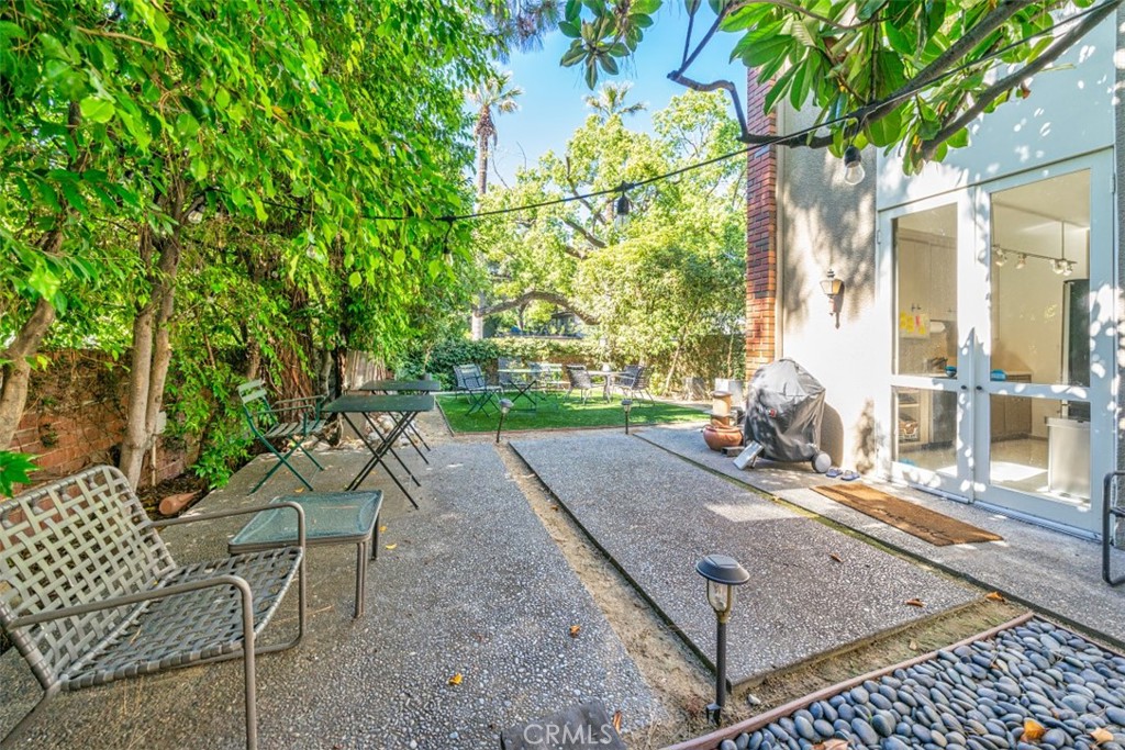 1111 S Orange Grove Boulevard