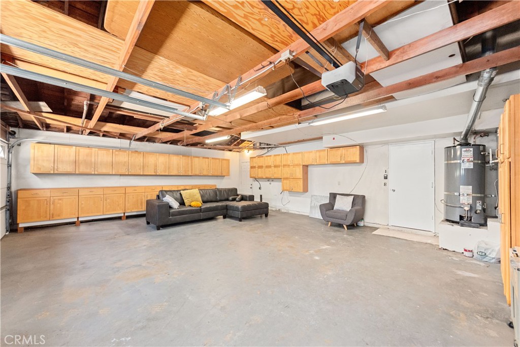 830 W 23rd Street