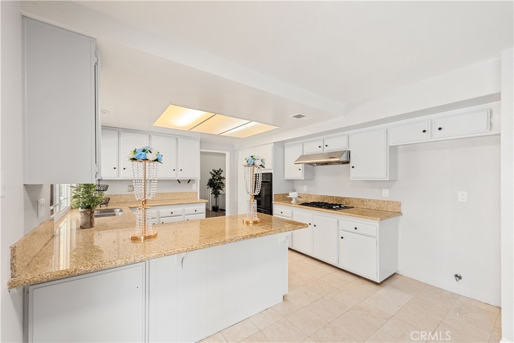 830 W 23rd Street