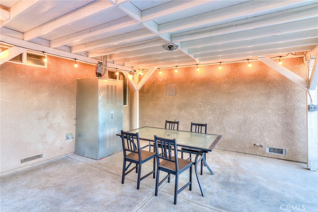 229 S Butterfield Road
