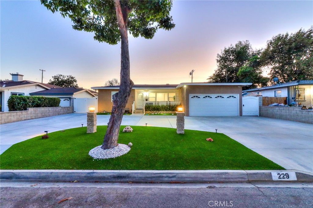 229 S Butterfield Road