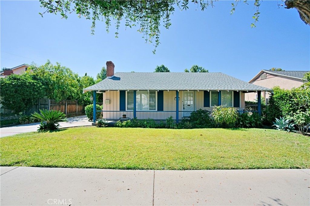9950 Broadway