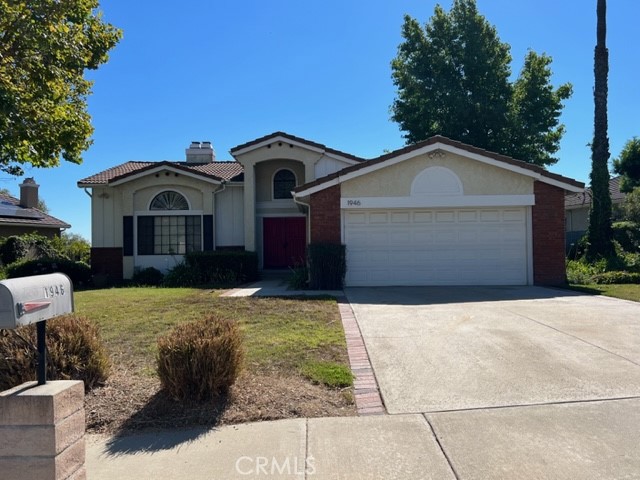 1946 Turquoise Circle