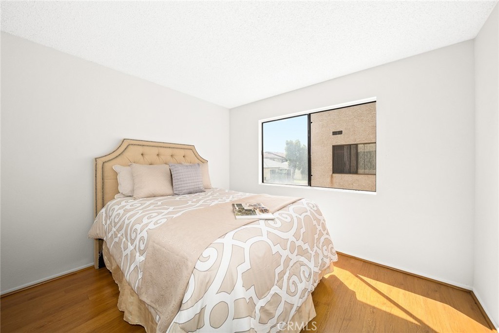 317 N Lincoln Avenue B