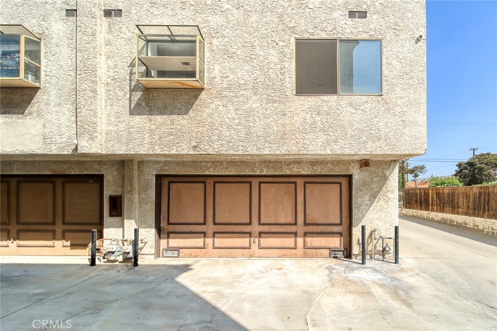 317 N Lincoln Avenue B