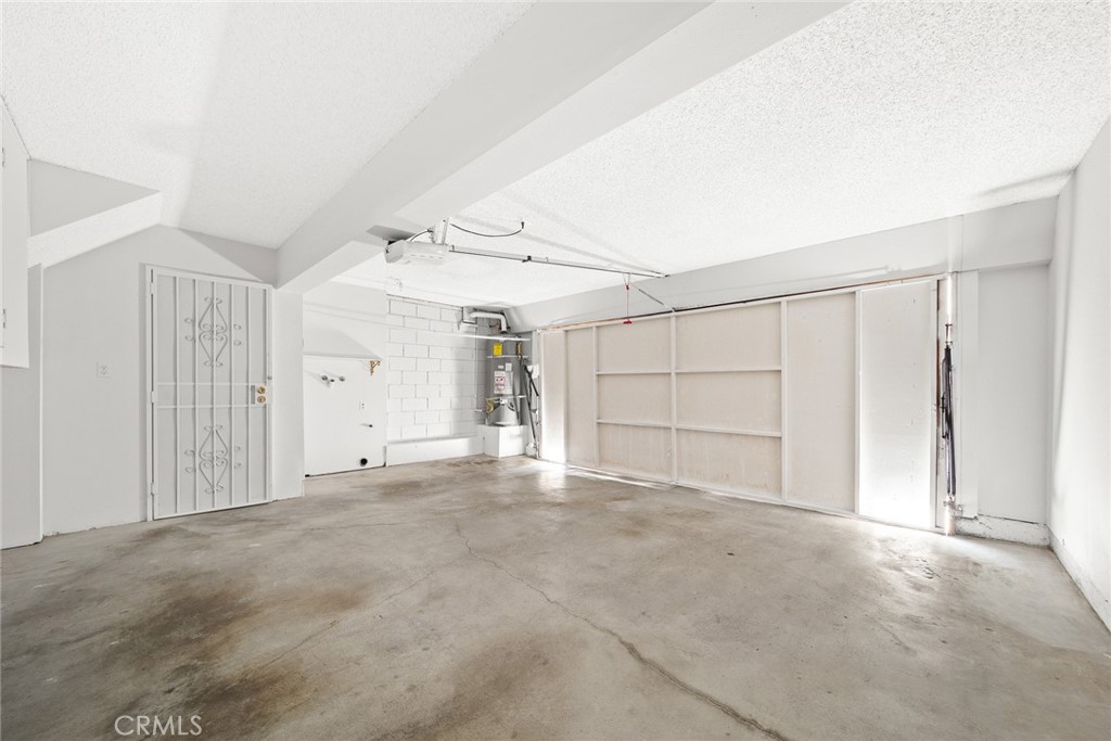 317 N Lincoln Avenue B